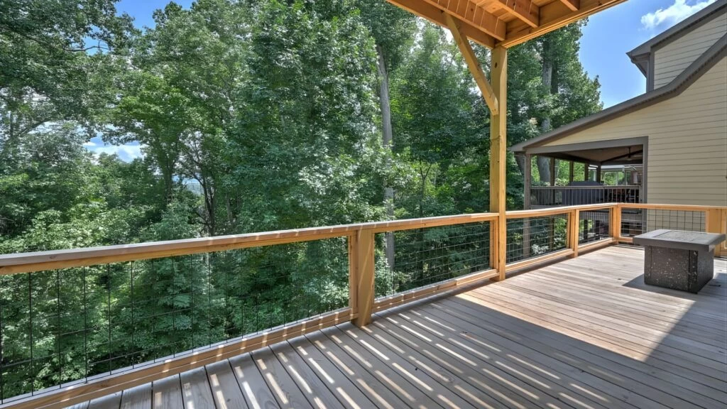 Deck & Patio